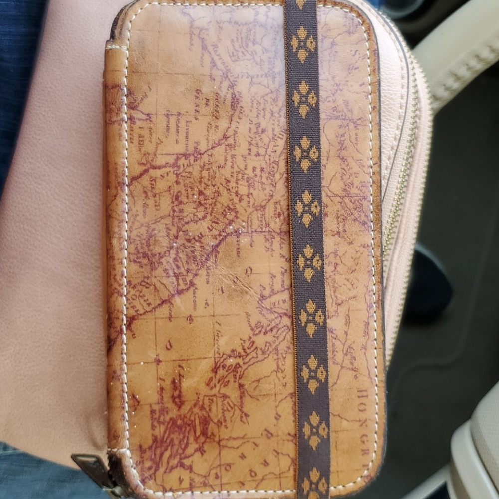 Wallet - Picture 2 of 7